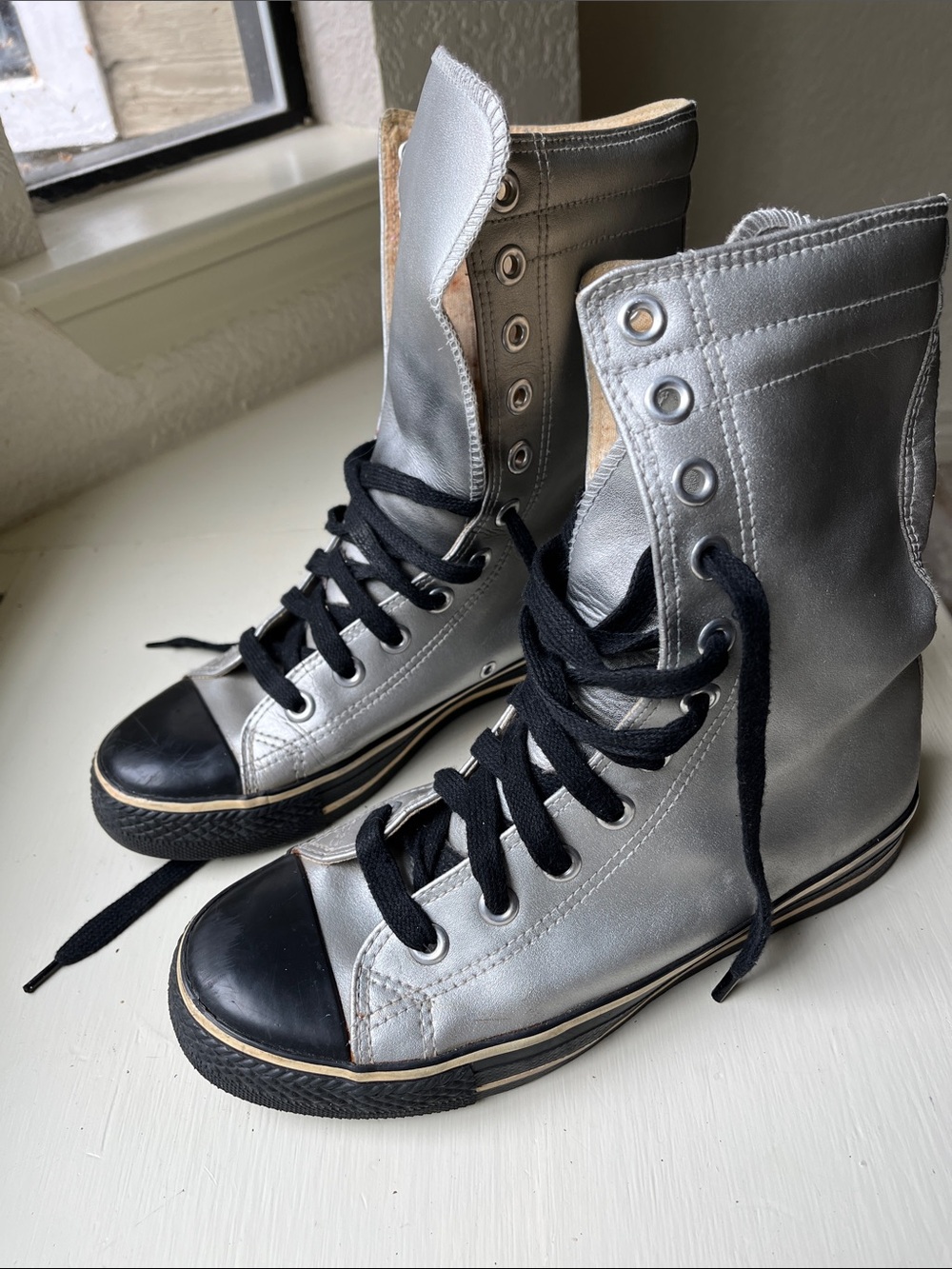 Vintage Colin Stuart High-Top Sneakers in Metallic Silver and Black